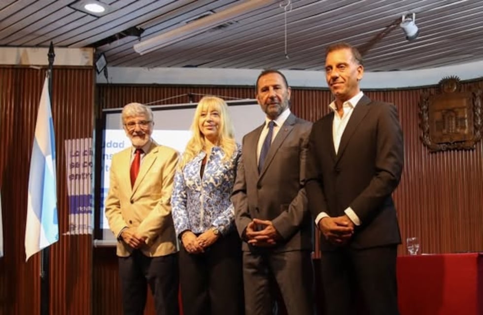 Juri presentó la comisión que reformará el Código de Planeamiento Urbano de la Capital