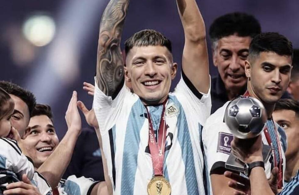 Lisandro Martínez el único entrerriano en levantar la Copa del Mundo 2022
