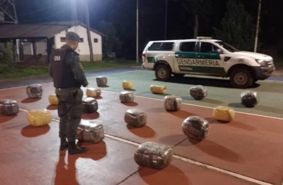 Colonia Delicia: secuestran más de 300 kilos de marihuana en zona ribereña del río Paraná
