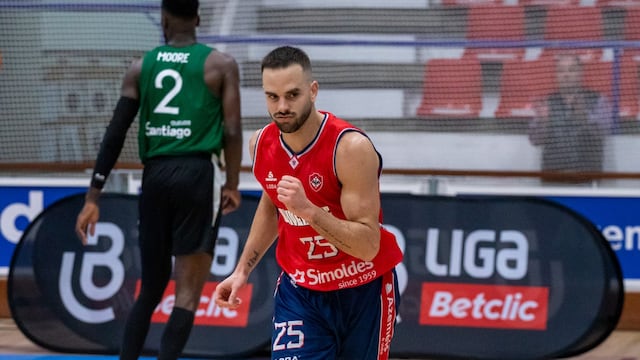 Pablo Bertone basquet Oliveirense Portugal