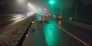 Motociclista herido tras chocar contra un auto en Posadas.