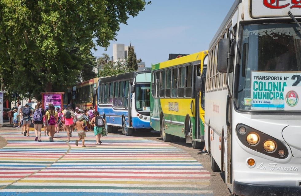 Transporte gratuito listo para la Colonia Municipal 2026: conocé todos los recorridos