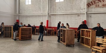 Presos ayudan a familias afectadas por la inundación de Bahía Blanca