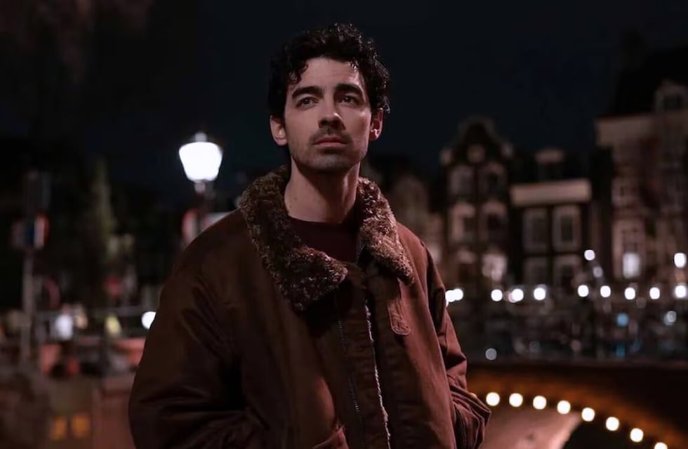 La entrañable comedia musical de Disney+ que se convirtió en la favorita para el feriado y arrasa entre lo más visto