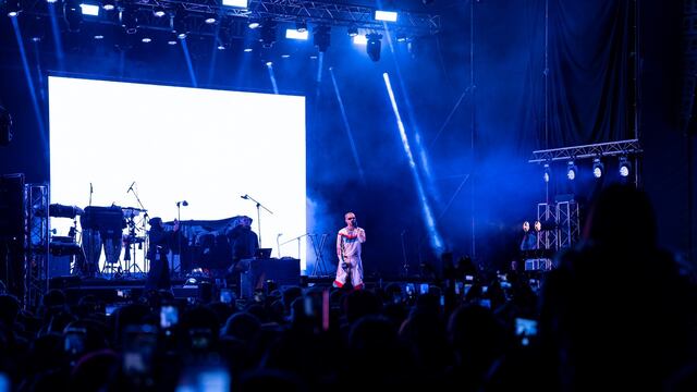 Rei hizo temblar Ushuaia con su actuación en “Tierra Grande”