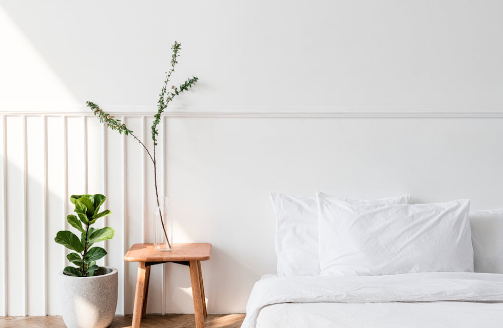 La razón por la que no debés dormir nunca en una habitación blanca, según el Feng Shui