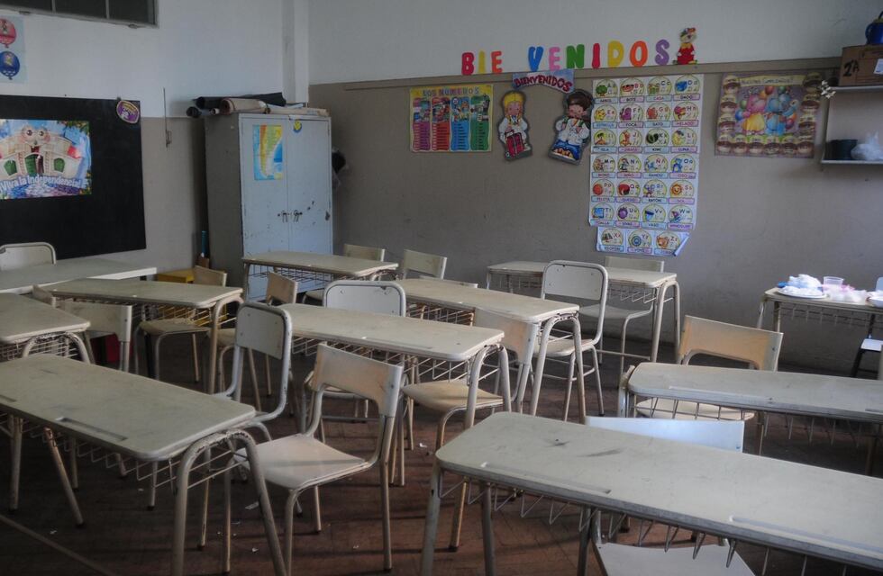 El día de la vuelta a clases presenciales, suspendieron la actividad en varias escuelas por la lluvia