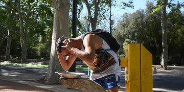 Se espera un verano con máximas promedio de entre 30° y 34° en Mendoza. Foto: José Gutierrez / Los Andes.