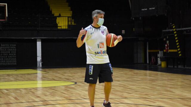 Sebastián González, entrenador de Quimsa.