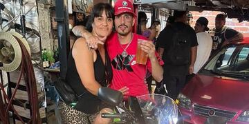 El Noba junto a su mamá