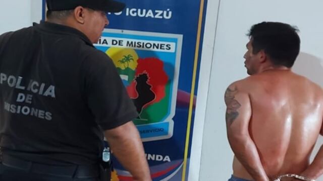 Puerto Iguazú: causaba disturbios en la vía pública y fue detenido.