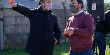 Obras de adoquinamiento y cordón cuneta para el barrio federal 78 viviendas