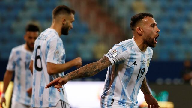Nicolás Otamendi se burló de Miguel Borja en los festejos argentinos.
