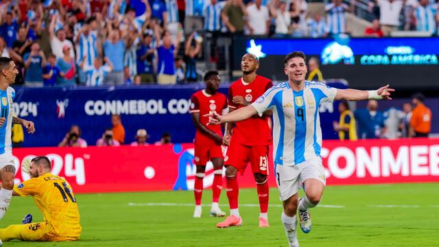 La Premier League destacó el desempeño de Julián Álvarez con un desopilante posteo. / EFE/EPA/JUSTIN LANE.
