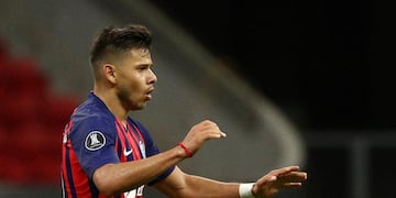 Se filtró la patada de Ángel Romero que lesionó a Andrés Herrera.