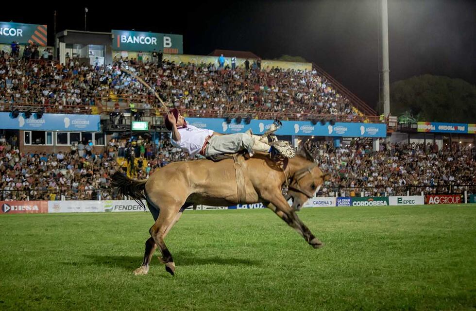 Cómo seguir en vivo cada noche del Festival Nacional de Doma y Folklore de Jesús María