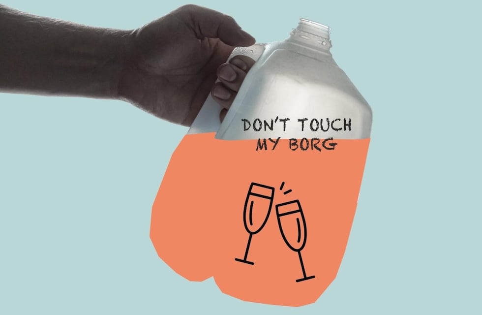 De qué trata el peligroso reto de TikTok que intoxicó a 28 estudiantes y mantiene en alerta a EE.UU.