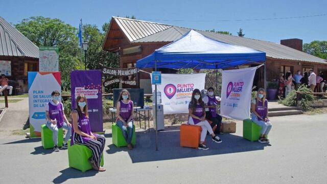 Abrieron 100 Puntos mujer en Córdoba (Prensa Gobierno)