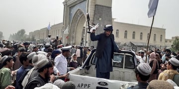 Los Talibanes tomaron Kabul.