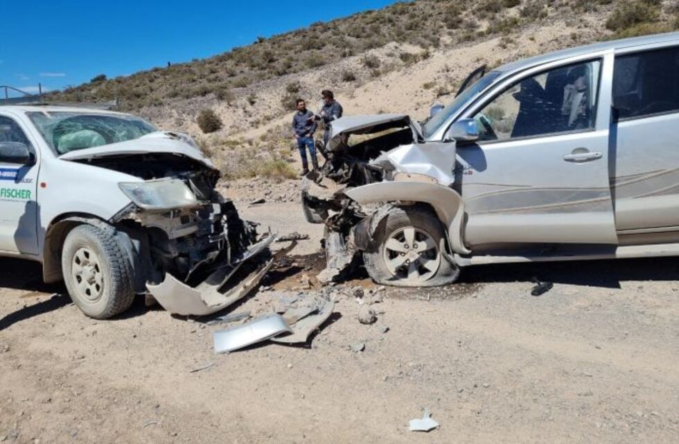 Cuatro heridos en un choque frontal en Malargüe