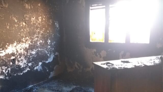 Así quedó la vivienda tras el incendio. (Policía)