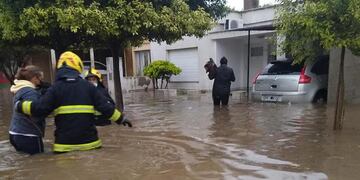Marcos Juárez. Así quedó tras el temporal (Bomberos).