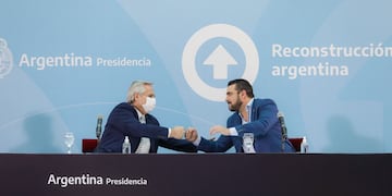 Los anuncios se trataron sobre dos hitos de inclusión muy importantes para la ciudad. Conectar Igualdad legará a todos los estudiantes de las escuelas experimentales de la Municipalidad y la construcción de la primera Residencia para Adultos Mayores