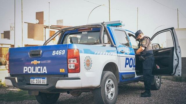 Policía