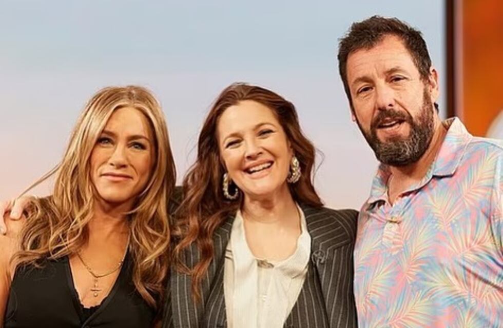 No solo le pasa a Drew Barrymore: cuáles son los primeros signos de la menopausia