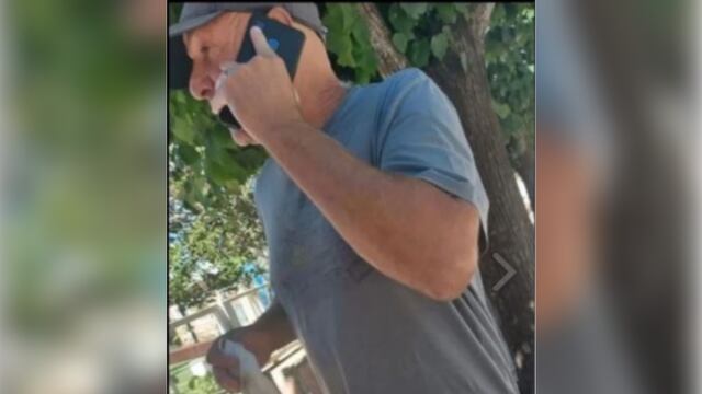 El hombre de 64 fue acusado por una decena de Jóvenes.