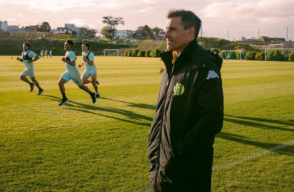 Guillermo Farré, tener a Talleres como rival por la permanencia y el pedido de los hinchas de Belgrano
