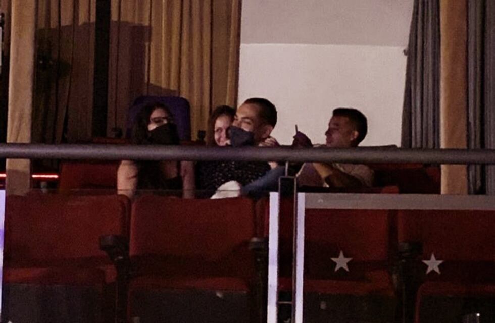 VIDEO: la romántica propuesta de casamiento en pleno show de Fátima Flórez