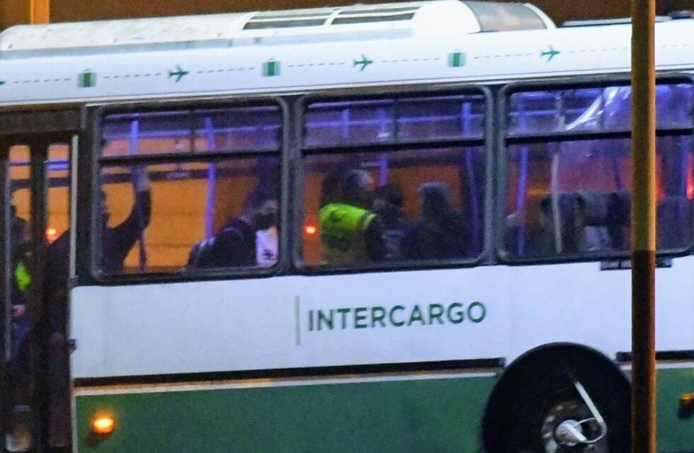 Lionel Messi y Antonela Roccuzzo se fueron de Rosario en aviones separados