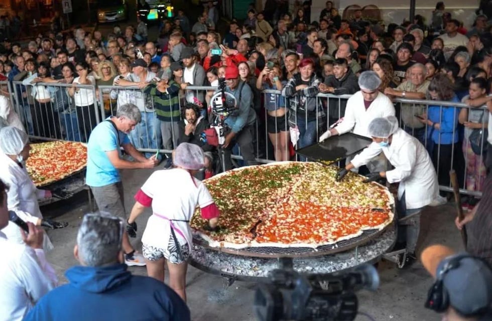 Huerta Grande celebró una multitudinaria Fiesta de la Pizza y la Cerveza Artesanal