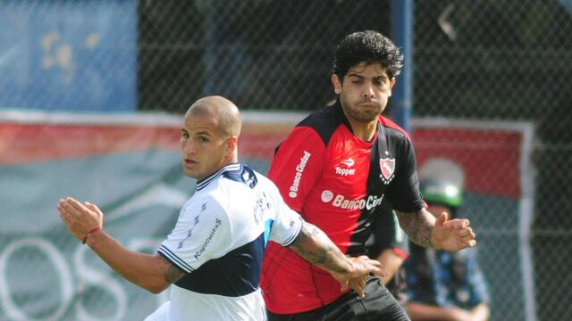 El mediocampista de 35 años vistió la casaca rojinegra en 2014.