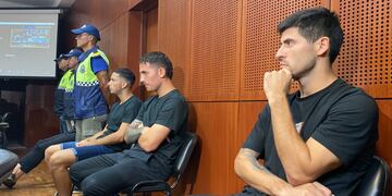 Los jugadores durante la audiencia en Tucumán.