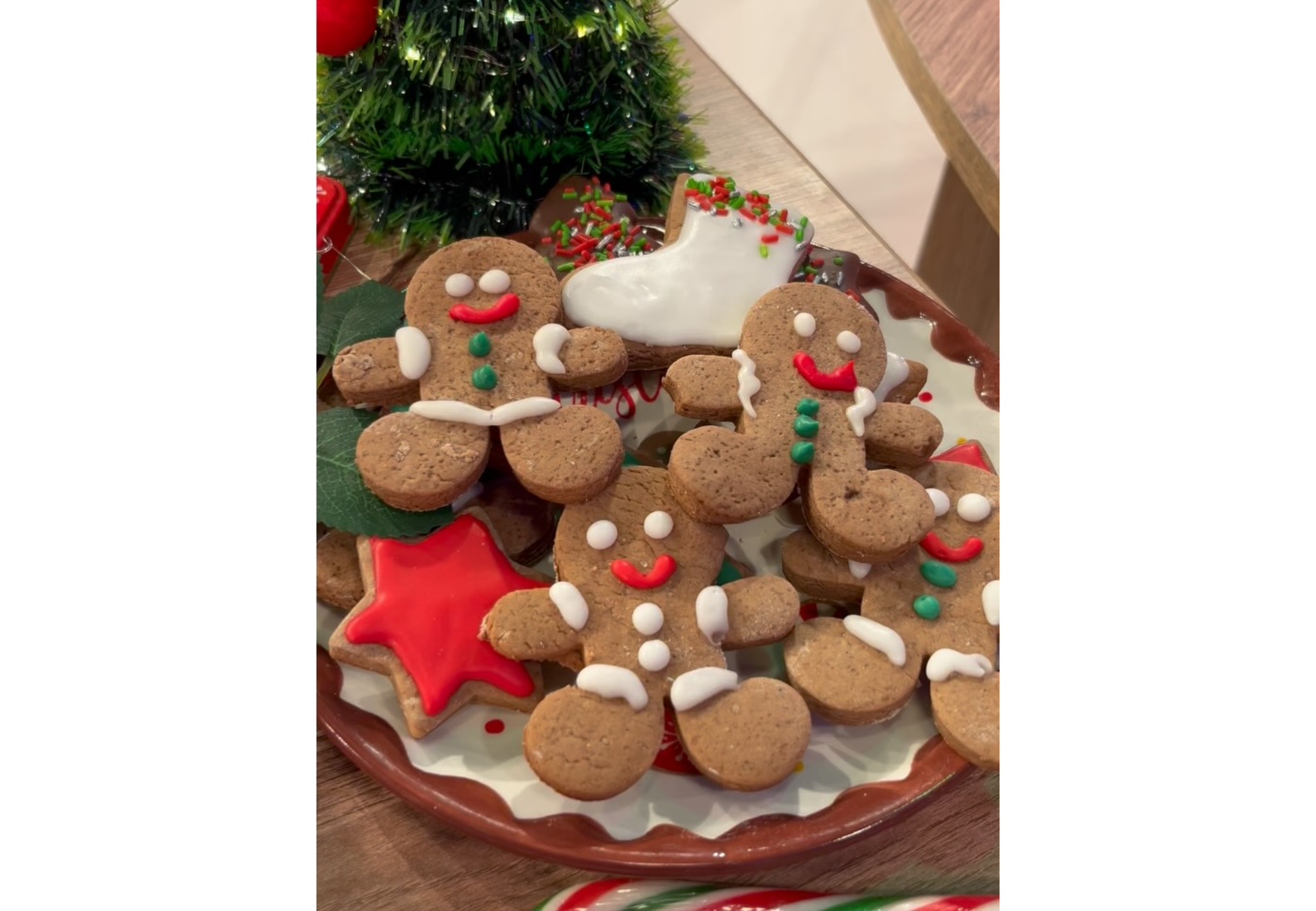 Así quedan las galletas de jengibre con esta receta.