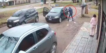 Fueron a comprar el pan y les robaron el auto, en otro hecho de inseguridad impune en Córdoba.