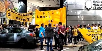 Manifestación en la vereda