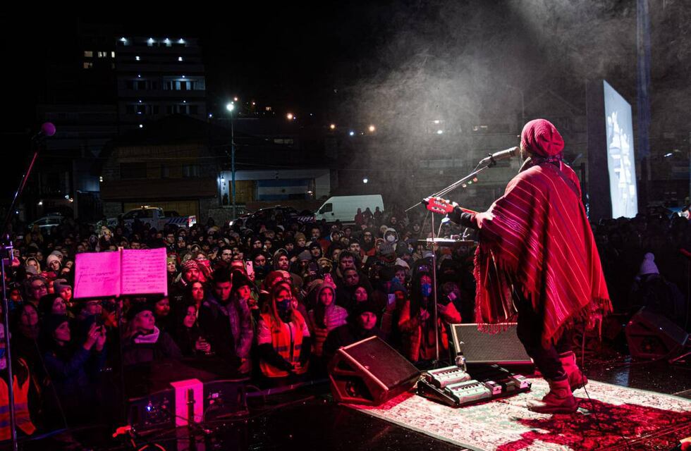 Malvinas 40 años: Miles de vecinos disfrutaron de los recitales en homenaje a los veteranos