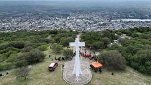 Cerro la Cruz, 90 años