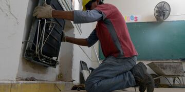 Calefacción en escuelas. (Orlando Pelichotti / Los Andes)