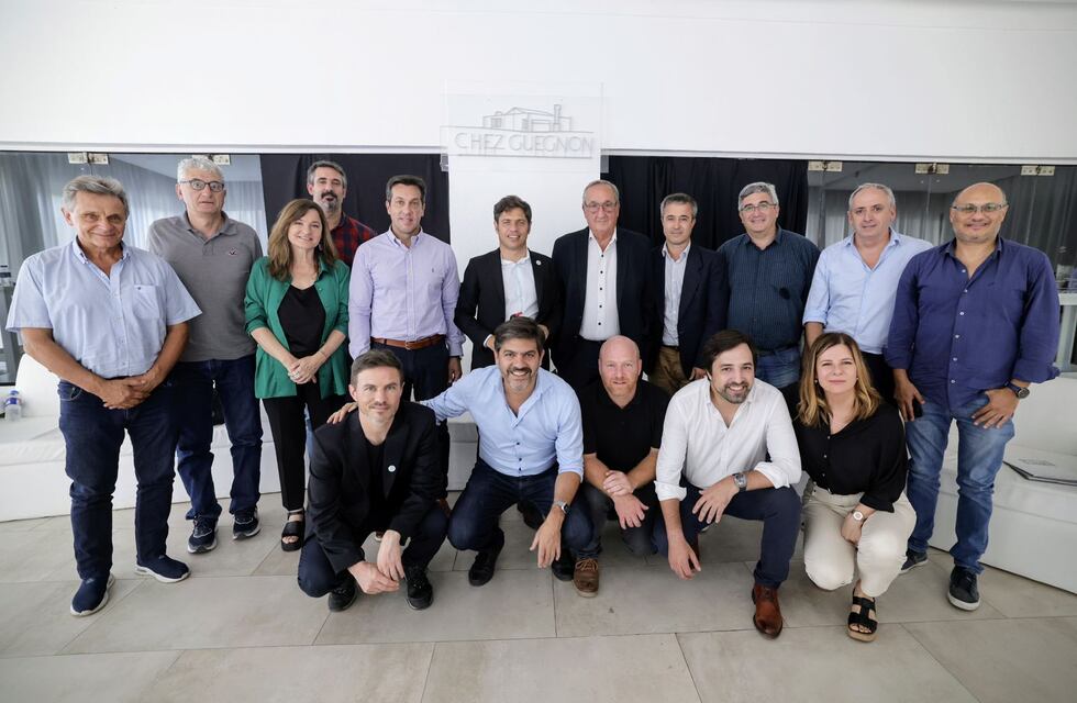 Miguel Lunghi, intendente de Tandil, se encontró con Axel Kicillof y mostró preocupación por la situación en la Provincia