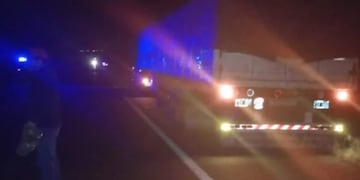 Accidente fatal en Cerro Azul: un motociclista fallecido.