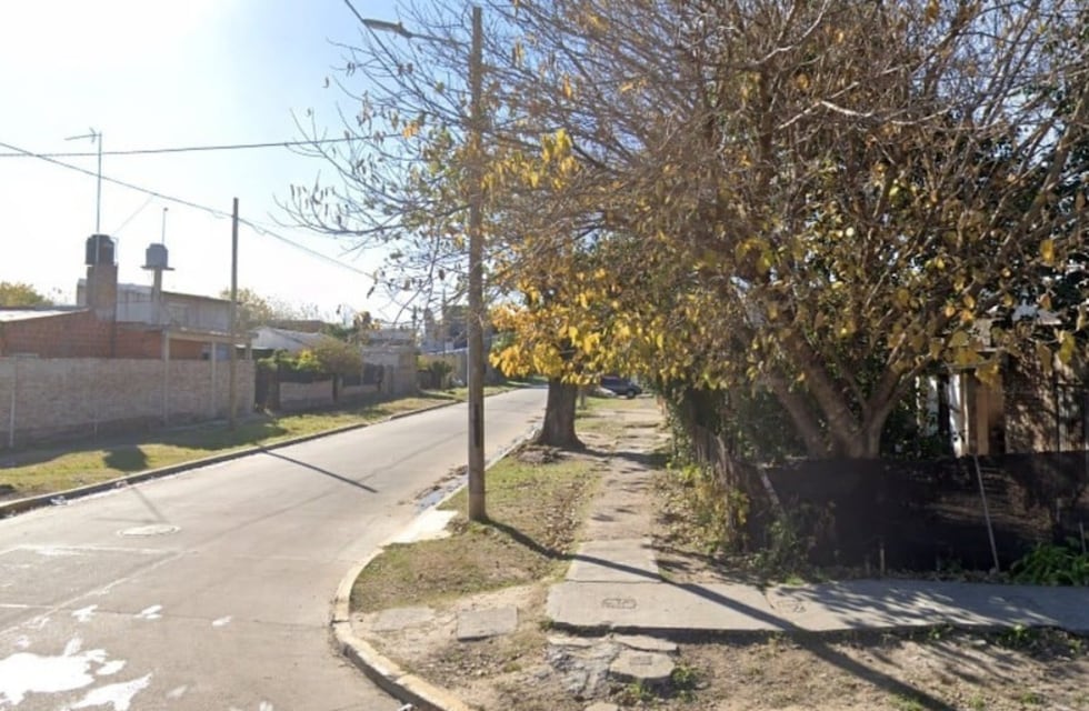 Ingeniero Budge: encontraron a un hombre muerto dentro de un auto y con un disparo en la cabeza