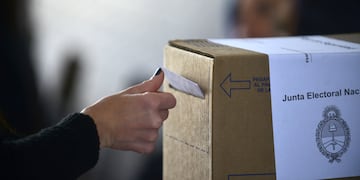 Elecciones: las autoridades de mesa serán vacunadas contra el coronavirus. (José Gabriel Hernández)
