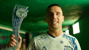 Lo festejó hasta las lágrimas. Gastón Benavídez, clave en Talleres por el gol del triunfo en San Juan (Prensa Talleres).
