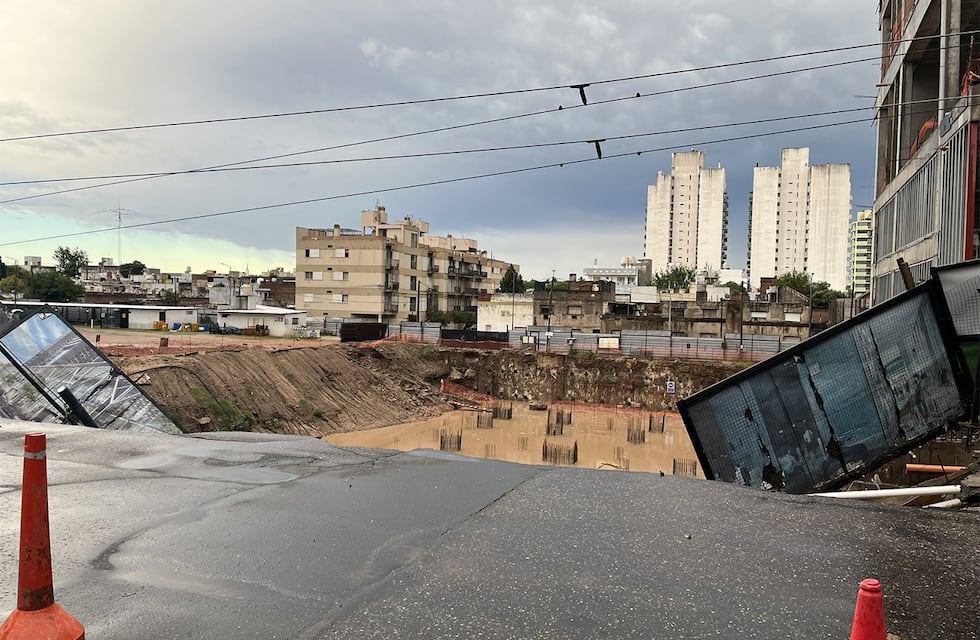 Lo que dejó el temporal en Córdoba: se conoció la causa del socavón en Vélez Sársfield