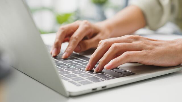 Smarts Tienda Tecno presenta algunos tips para elegir la mejor computadora. (Foto: Freepik)