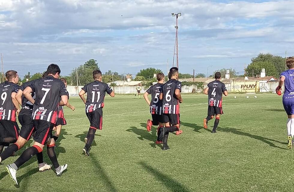 Almafuerte de Las Varillas y El Arañado avanzaron a Cuartos de Final del Provincial De Futbol